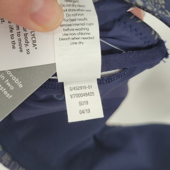 Athleta Aqualuxe Batik Bandeau Swim Top Size XS - Picture 10 of 10